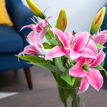 Stylish 3Br Flat In The Heart Of Soho London Appartement Buitenkant foto
