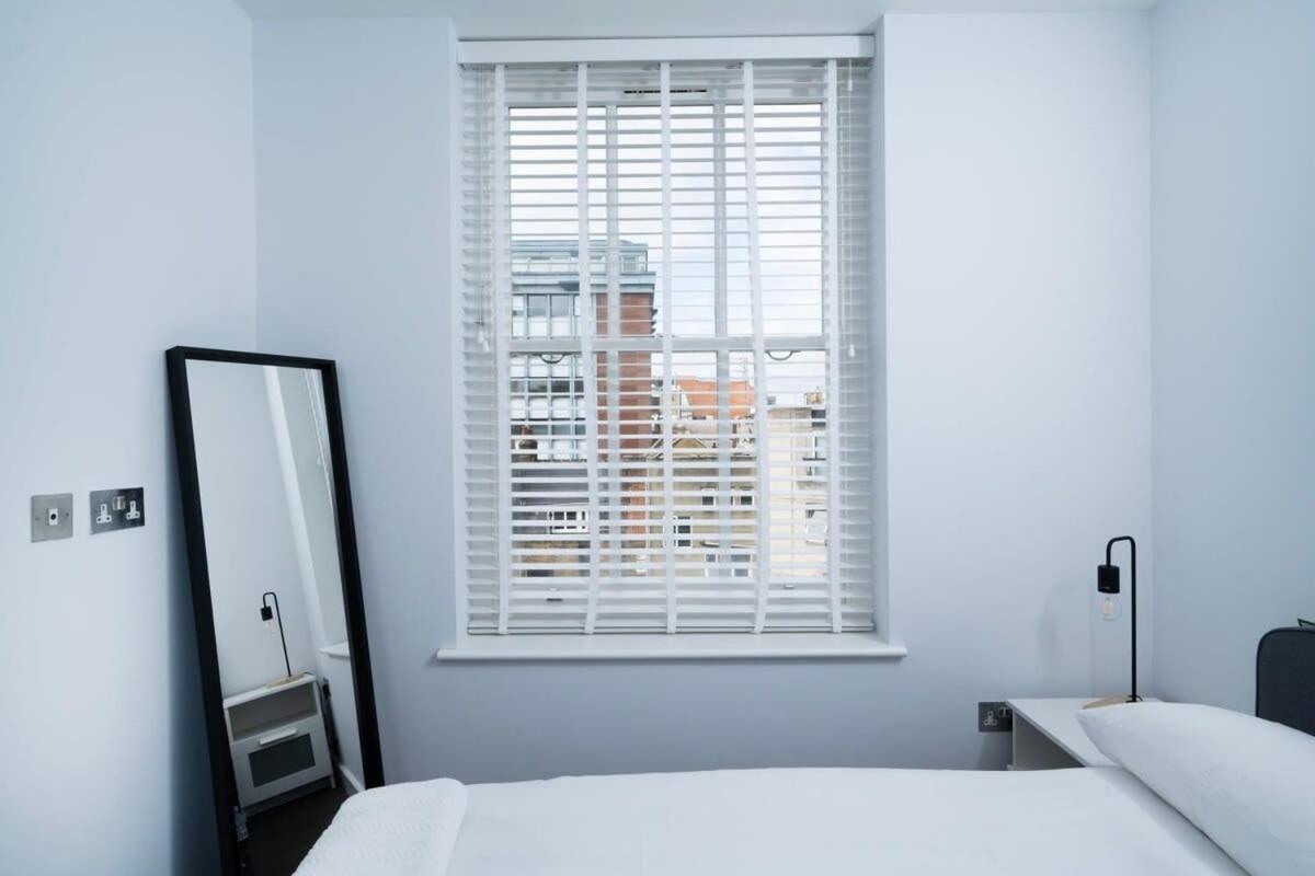 Stylish 3br Flat In The Heart Of Soho * London